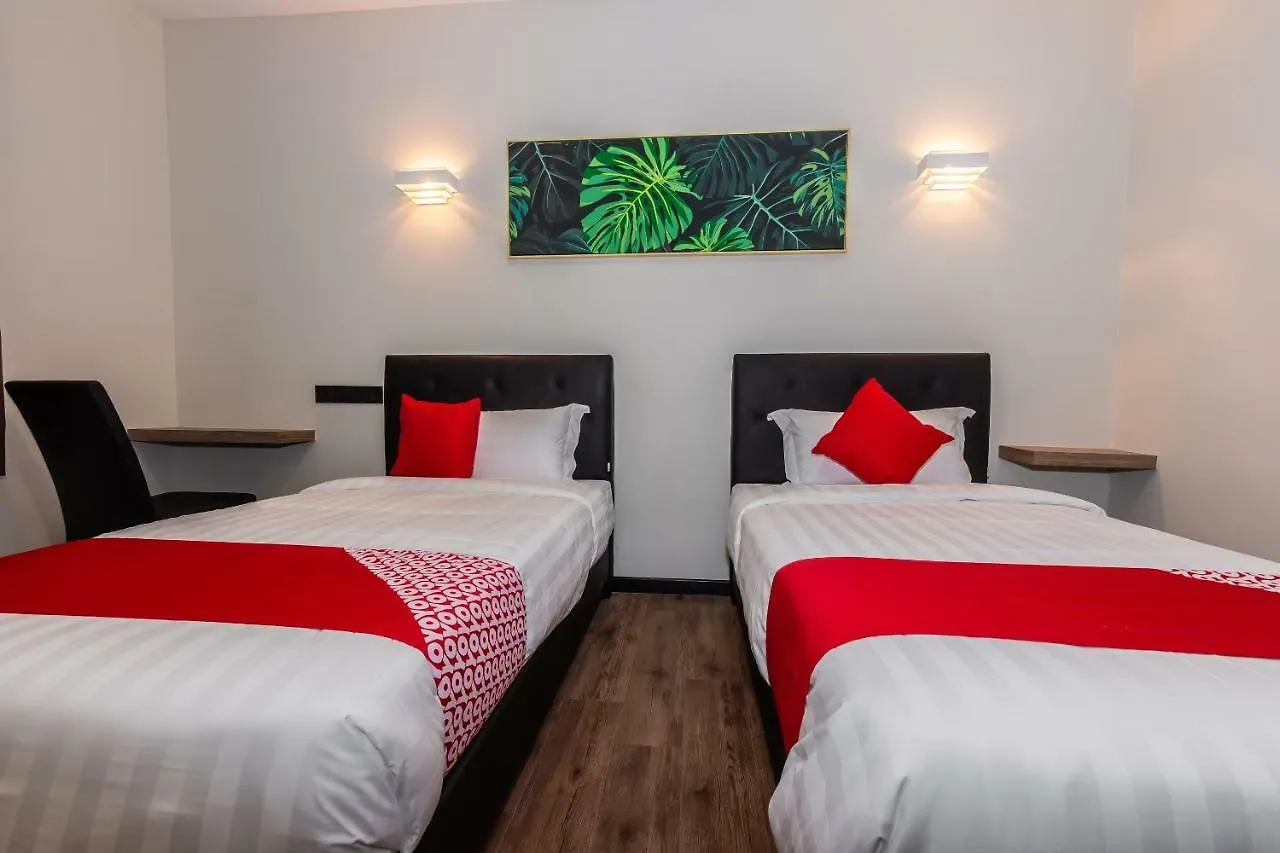 Hotel Zamburger Grill 2*, Malacca